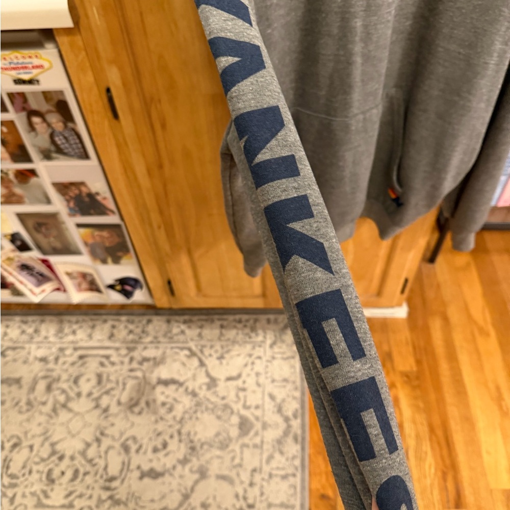 Aviator Nation Yankees hoodie - Picture 3 of 4